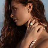 Charis goldener Perlenring